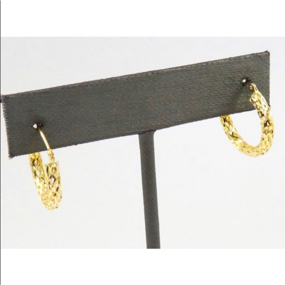 14k Gold Diamond Cut Hoop Earrings
